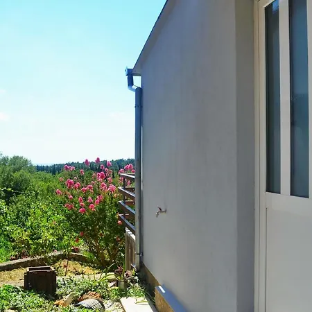 Apartman Le Petit 2 Čilipi